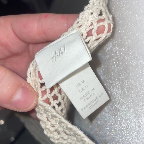 H&M medium crochet top - Picture 7 of 7